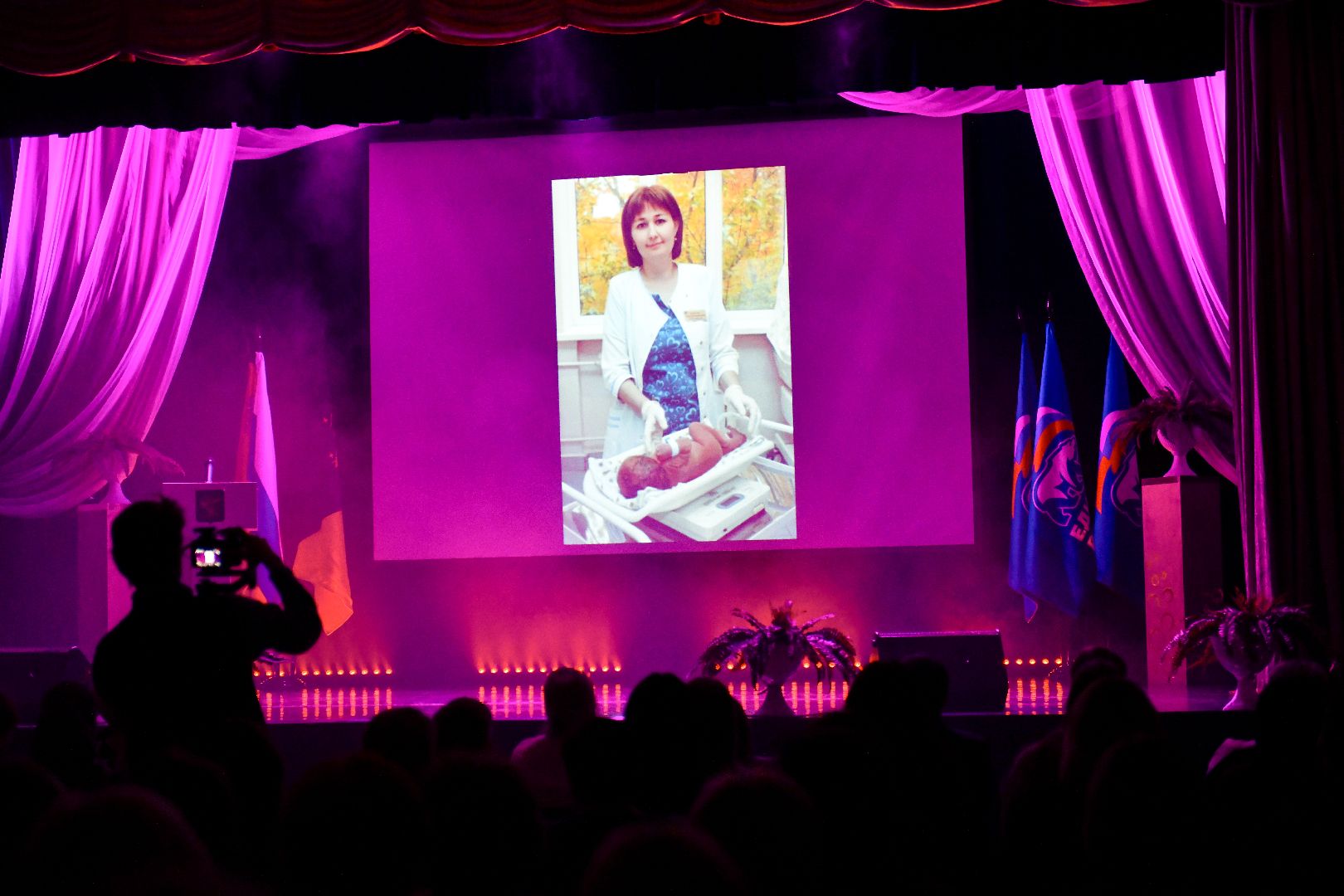 медсестра, медик, здоровье, награждение,