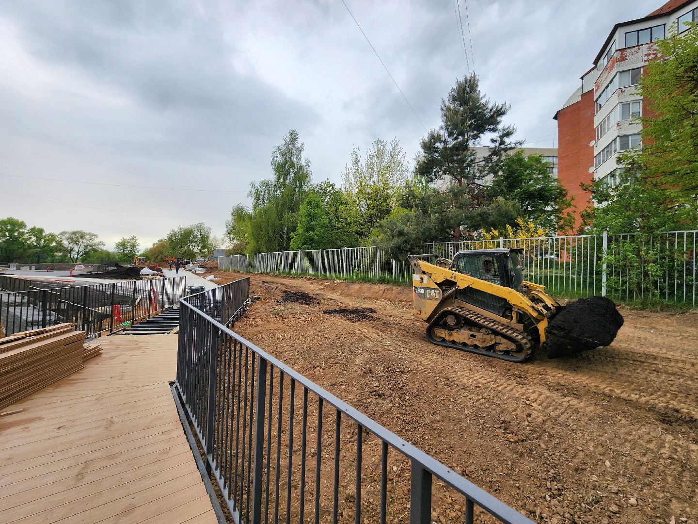 Чехов, улица Береговая, набережная реки теребенка, благоустройство, реконструкция, земляные работы, плодородный грунт, озеленение, госпрограмма московской области,