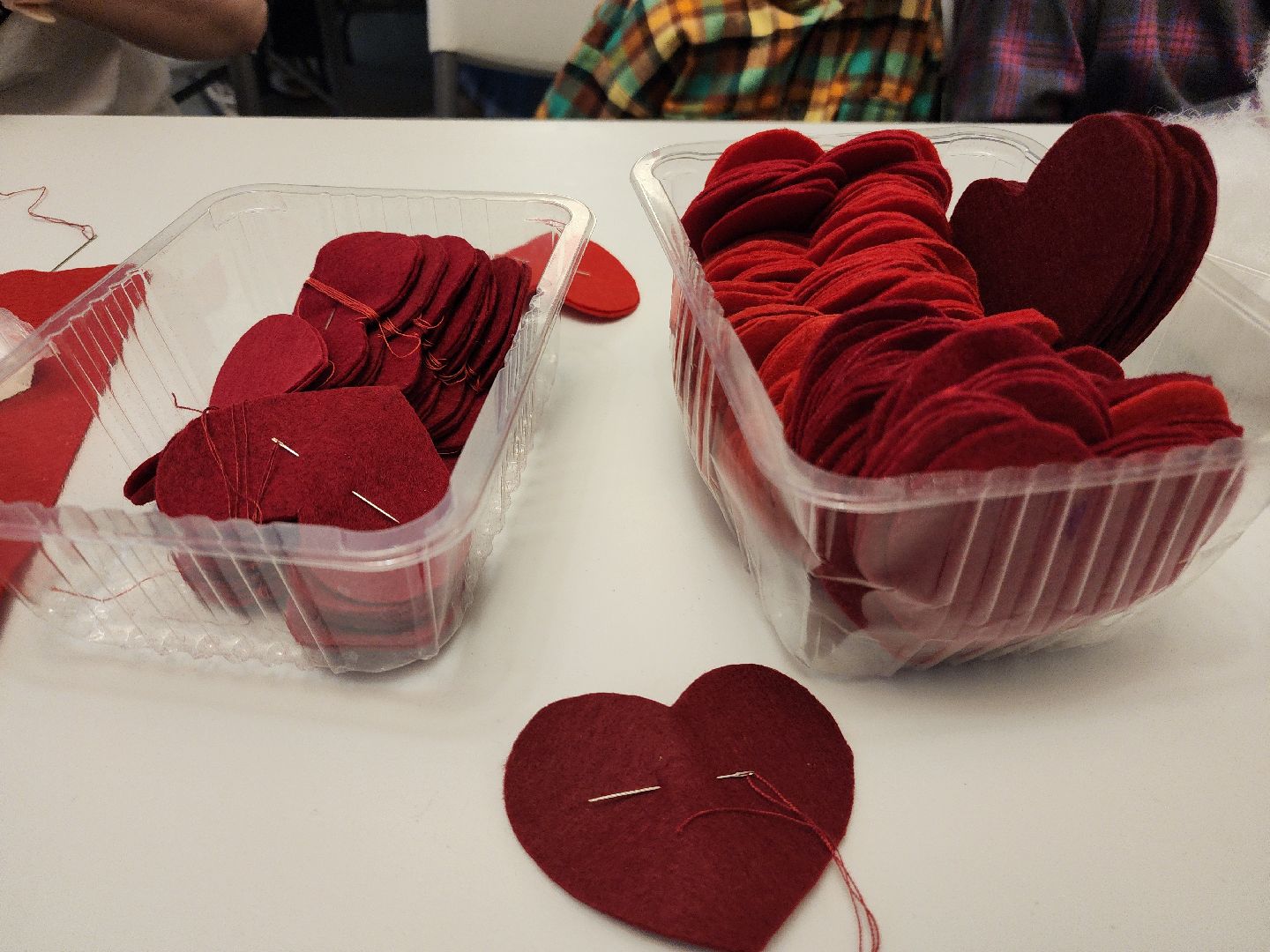 фрязино, окопные свечи, мастер-класс, сво, волонтеры, жены героев,