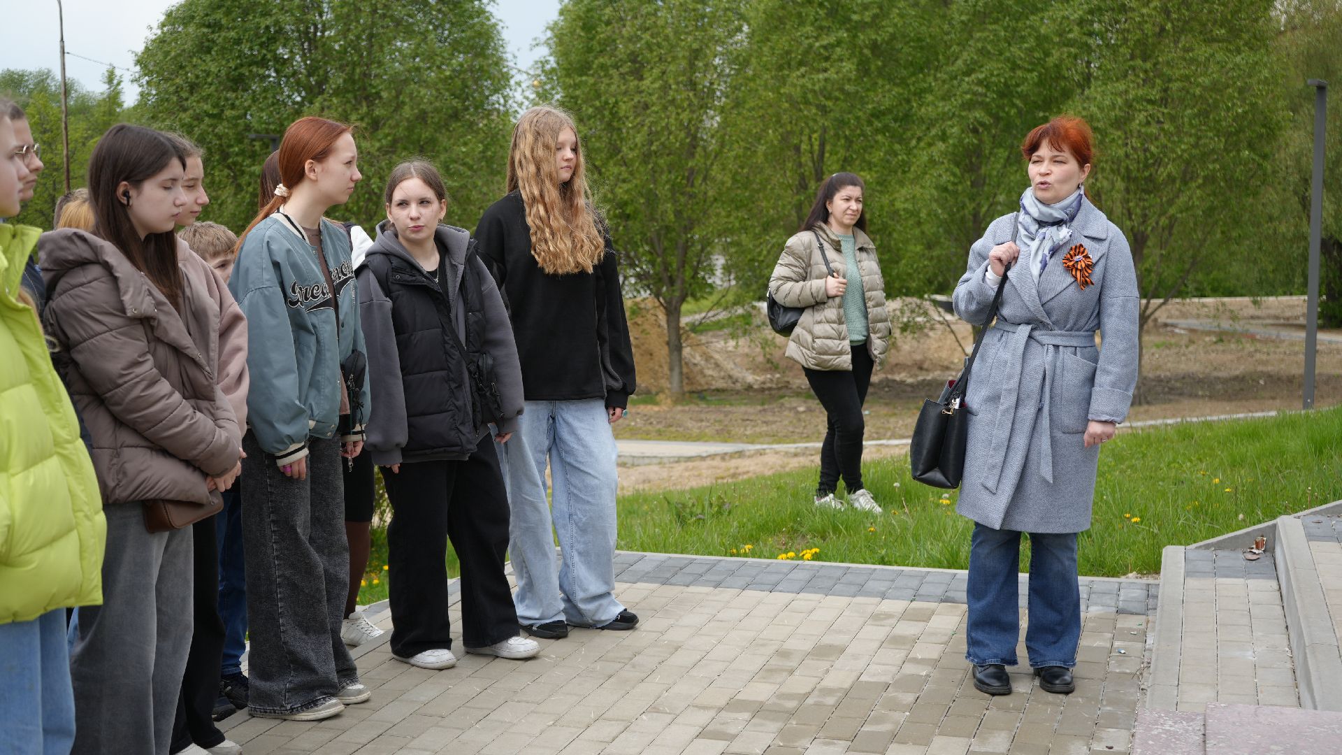 автобус, экскурсия для школьников,