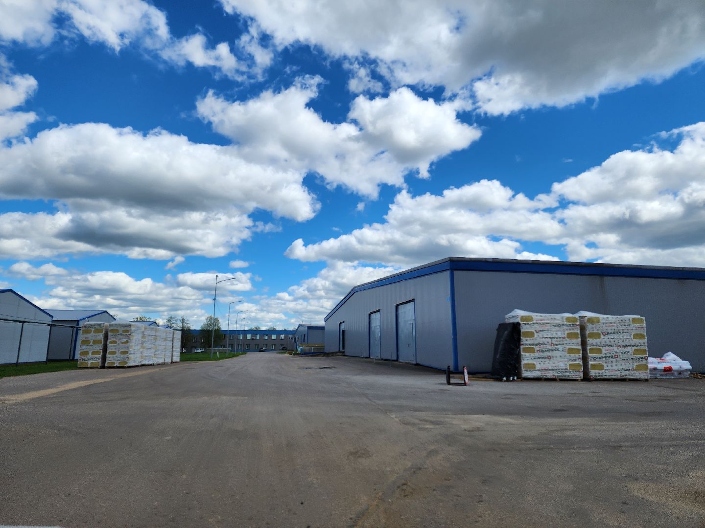 Чехов, деревня Сергеево, завод ПолимерИзделия, производственная компания, пластиковые изделия, промышленность, ванны, емкости, системы вентиляции, объемы производства,