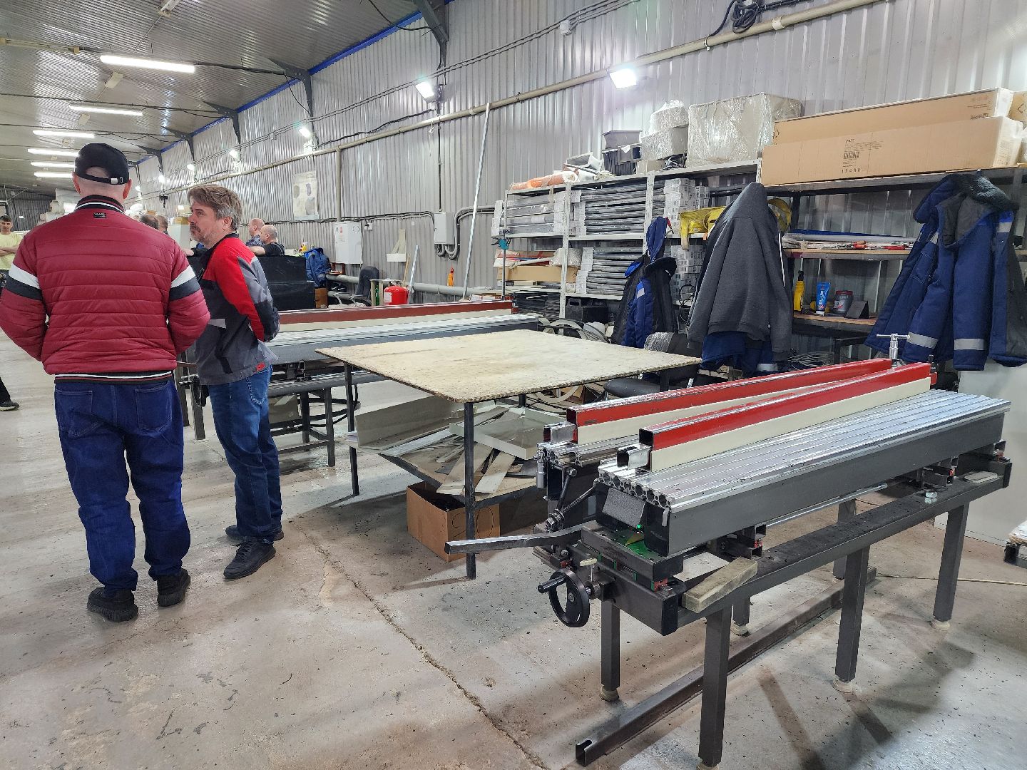 Чехов, деревня Сергеево, завод ПолимерИзделия, производственная компания, пластиковые изделия, промышленность, ванны, емкости, системы вентиляции, объемы производства,