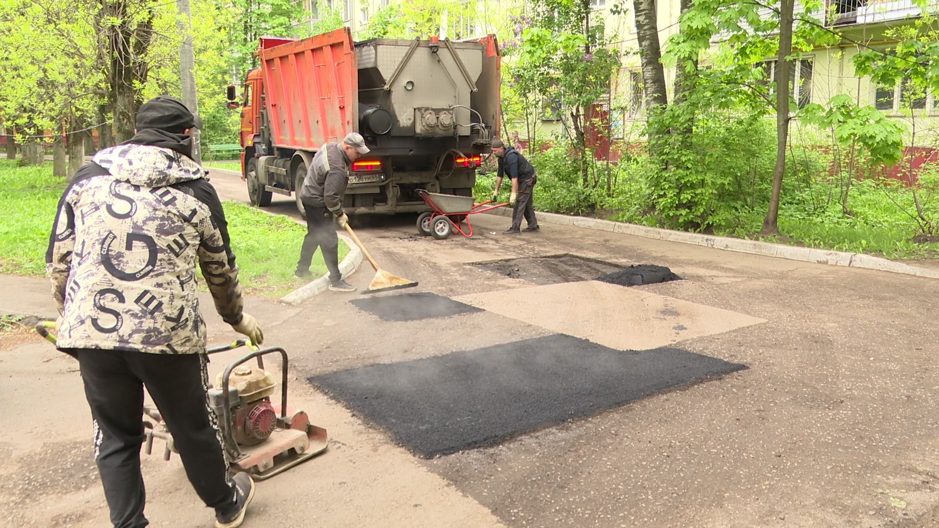 реутов, ремонт дорог, ямы,