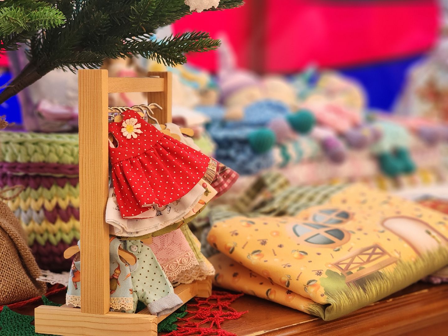 дубна, ниипа, прикладная акустика, выставка продукции, выставка рукоделия, фотовыставка,