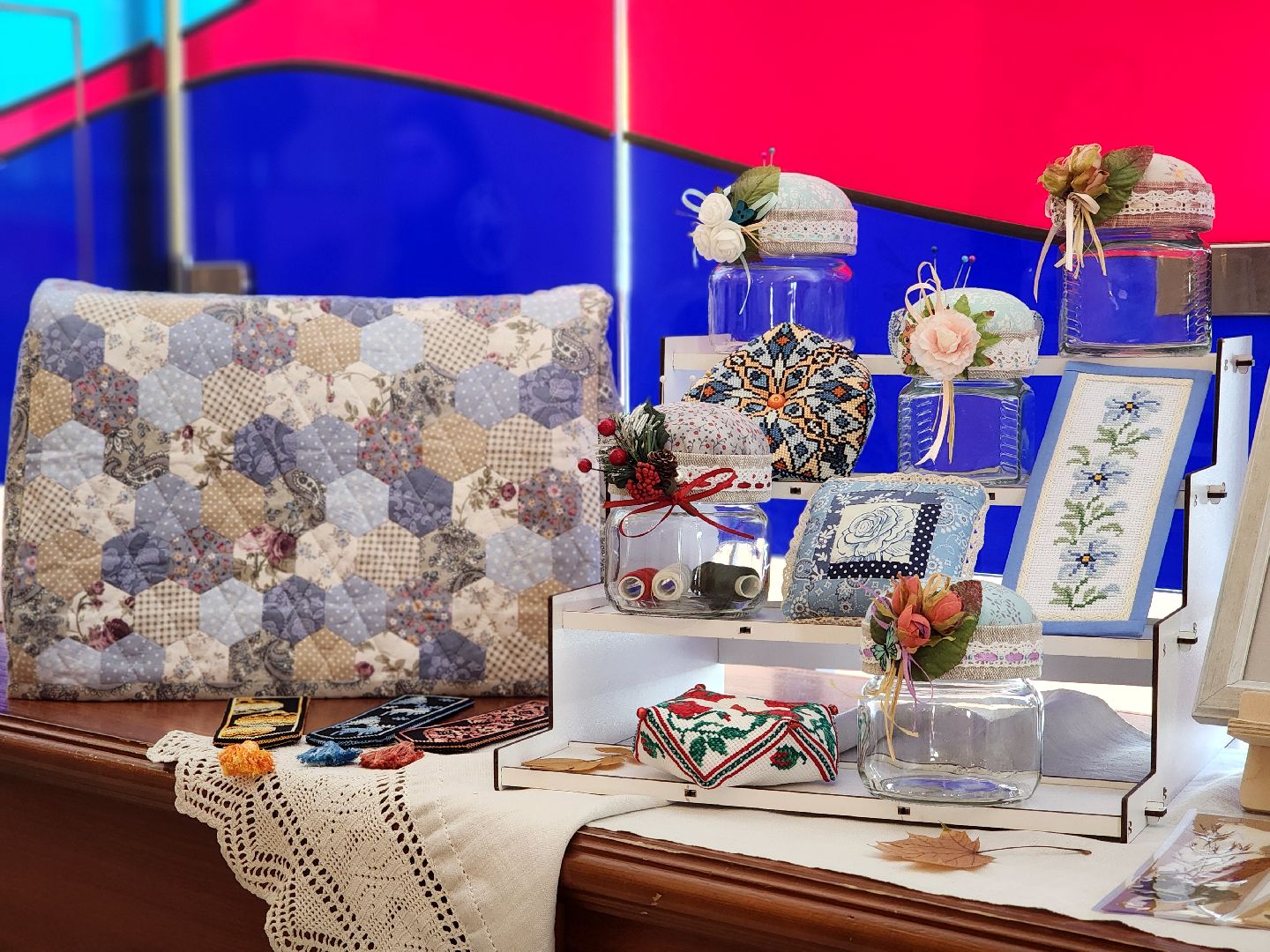 дубна, ниипа, прикладная акустика, выставка продукции, выставка рукоделия, фотовыставка,