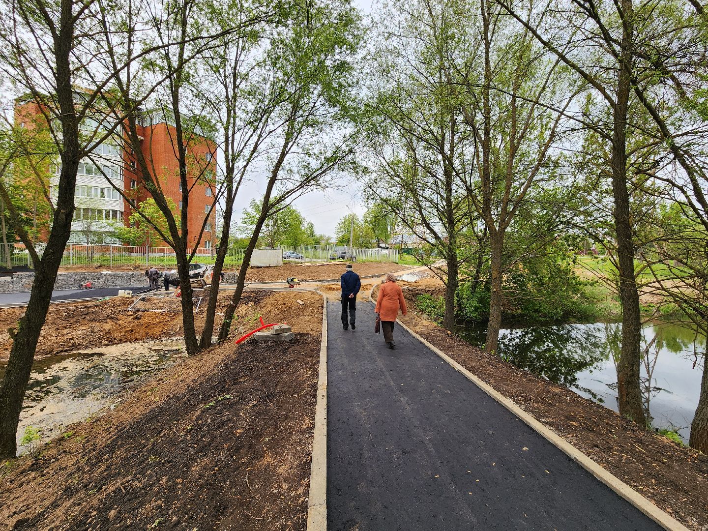 Чехов, улица Береговая, ЖК Посейдон, набережная реки теребенка, благоустройство, реконструкция, обновление, пешеходные дорожки, пешеходные зоны, тропинки и тротуары, строительство, госпрограмма московской области,