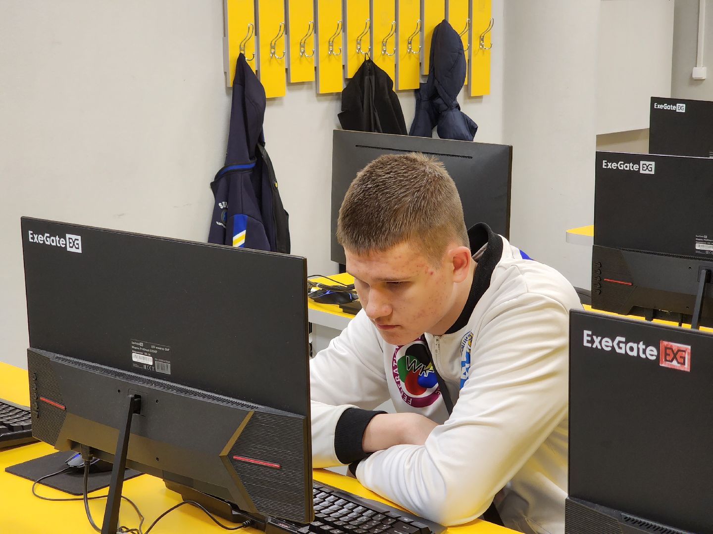 королёв, программирование на python в королеве , академия top в королеве,