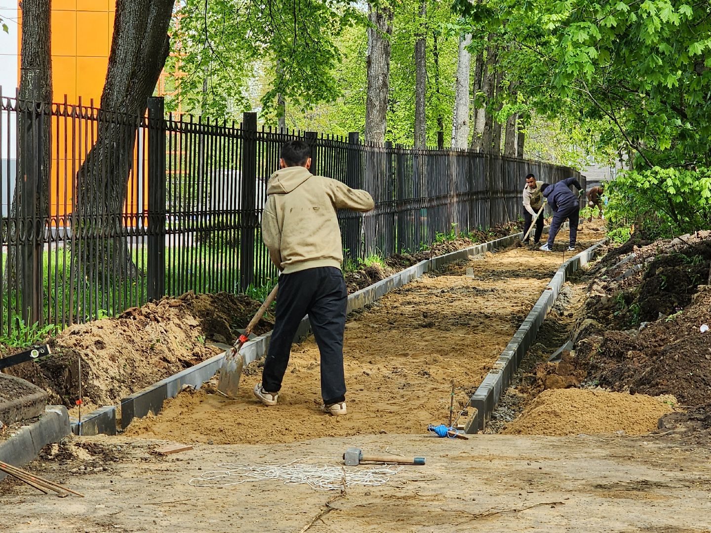 красноармейск, городской округ пушкинский, пешком в подмосковье, новые тротуары,