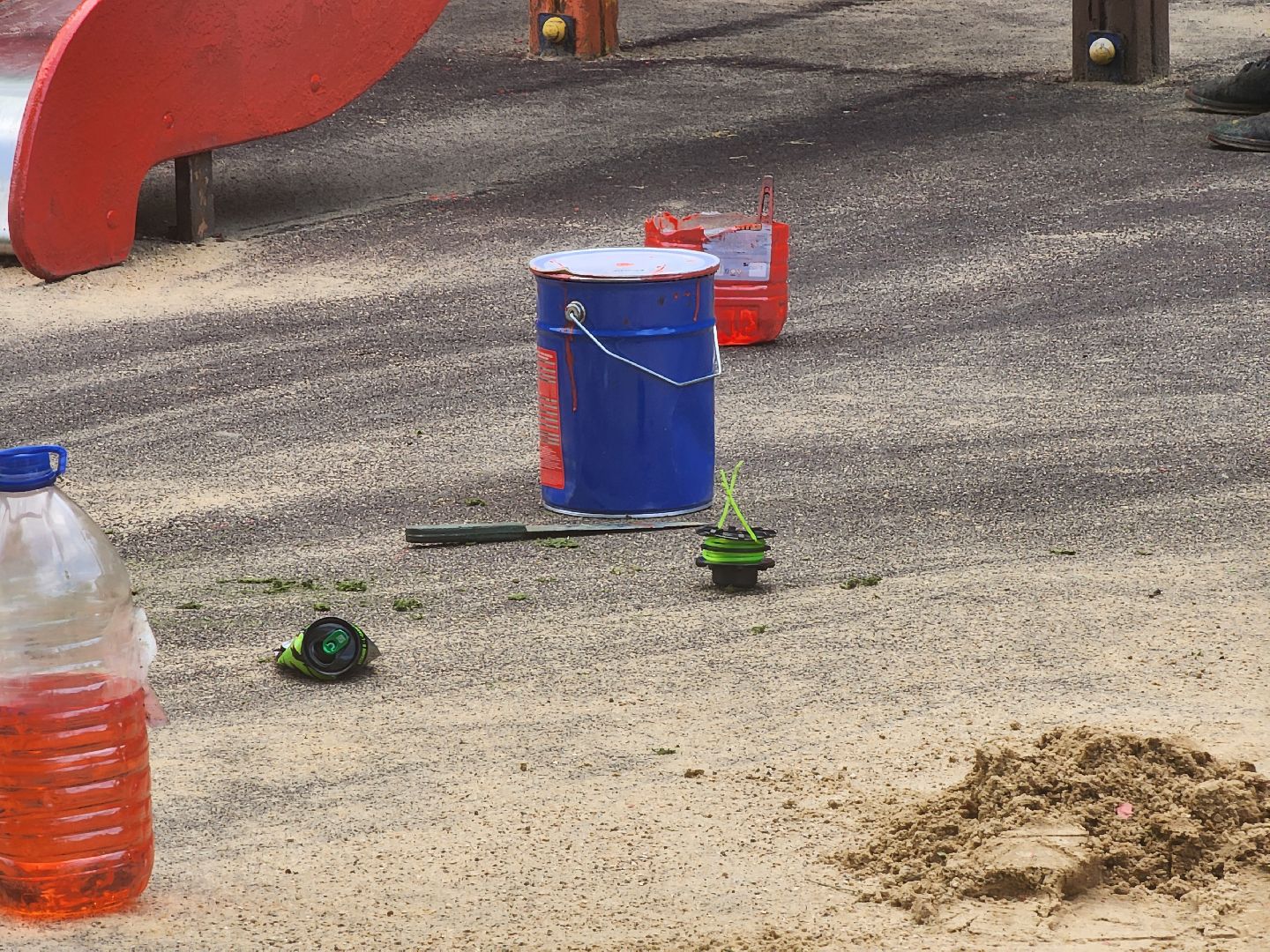 долгопрудный, покраска лавочек, покос травы, ук наш дом, спортивная, новый бульвар,