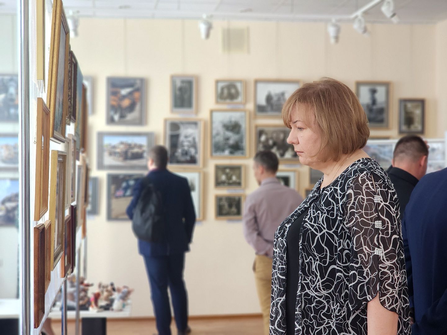 дубна, ниипа, живопись, дк октябрь,