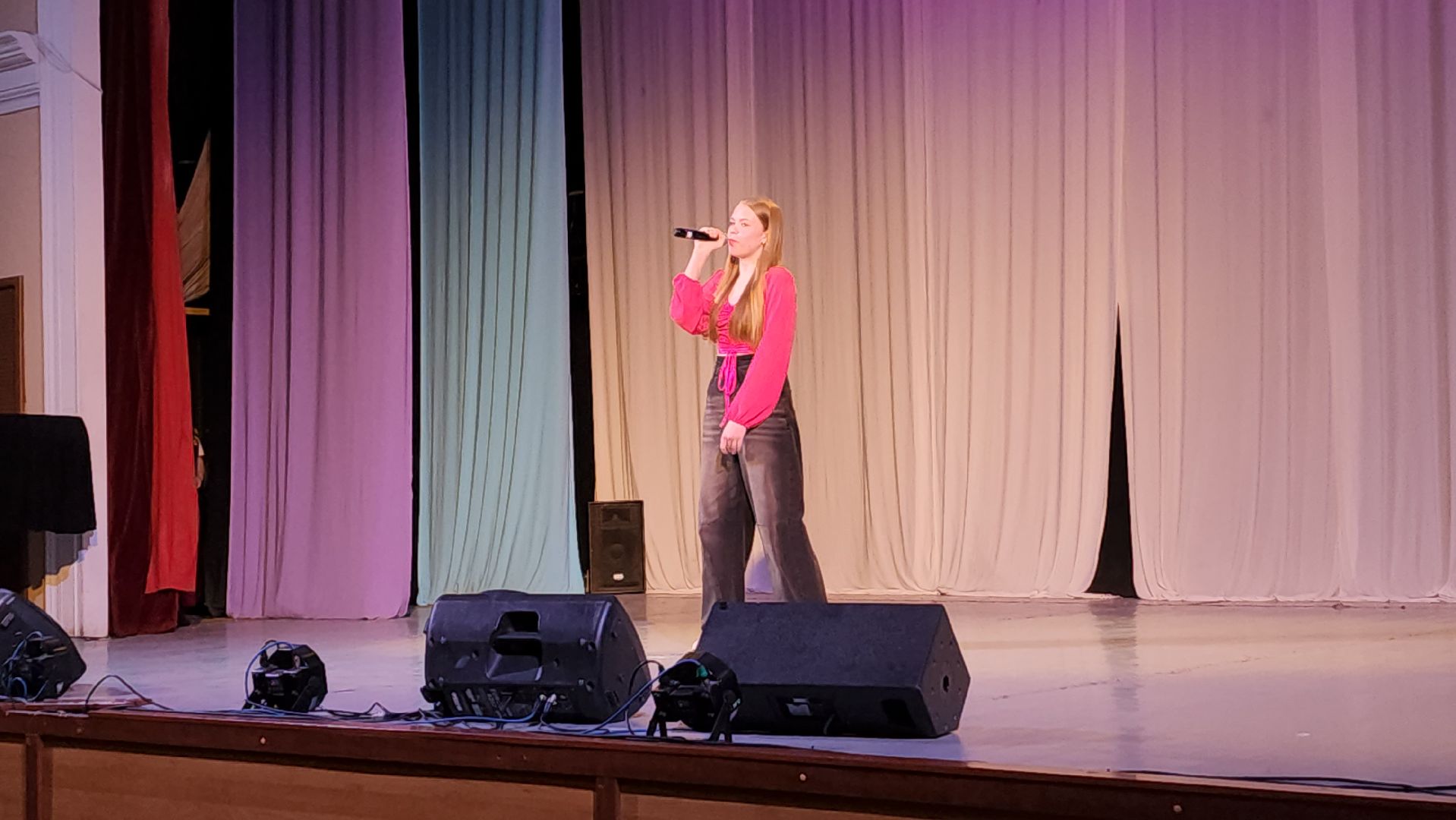 пушкино, концерт, юбилей ансамбля, песни, дети, эстрада, вокальное искусство, зрители,