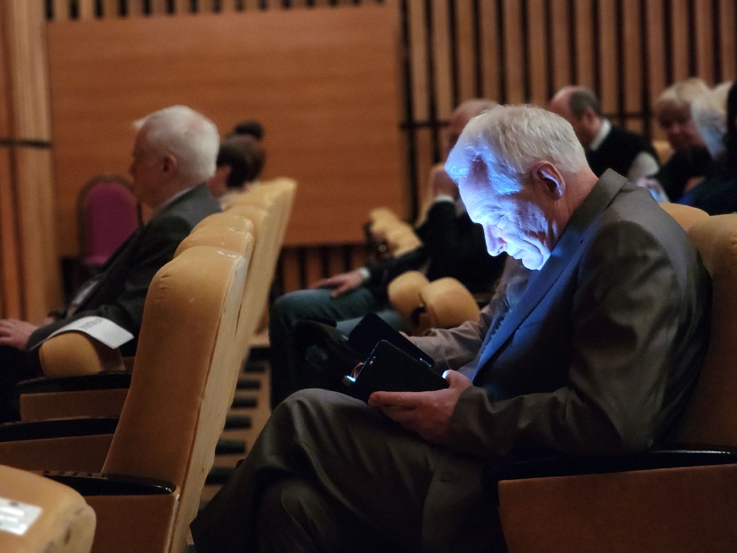 дубна, ниипа, дк октябрь,