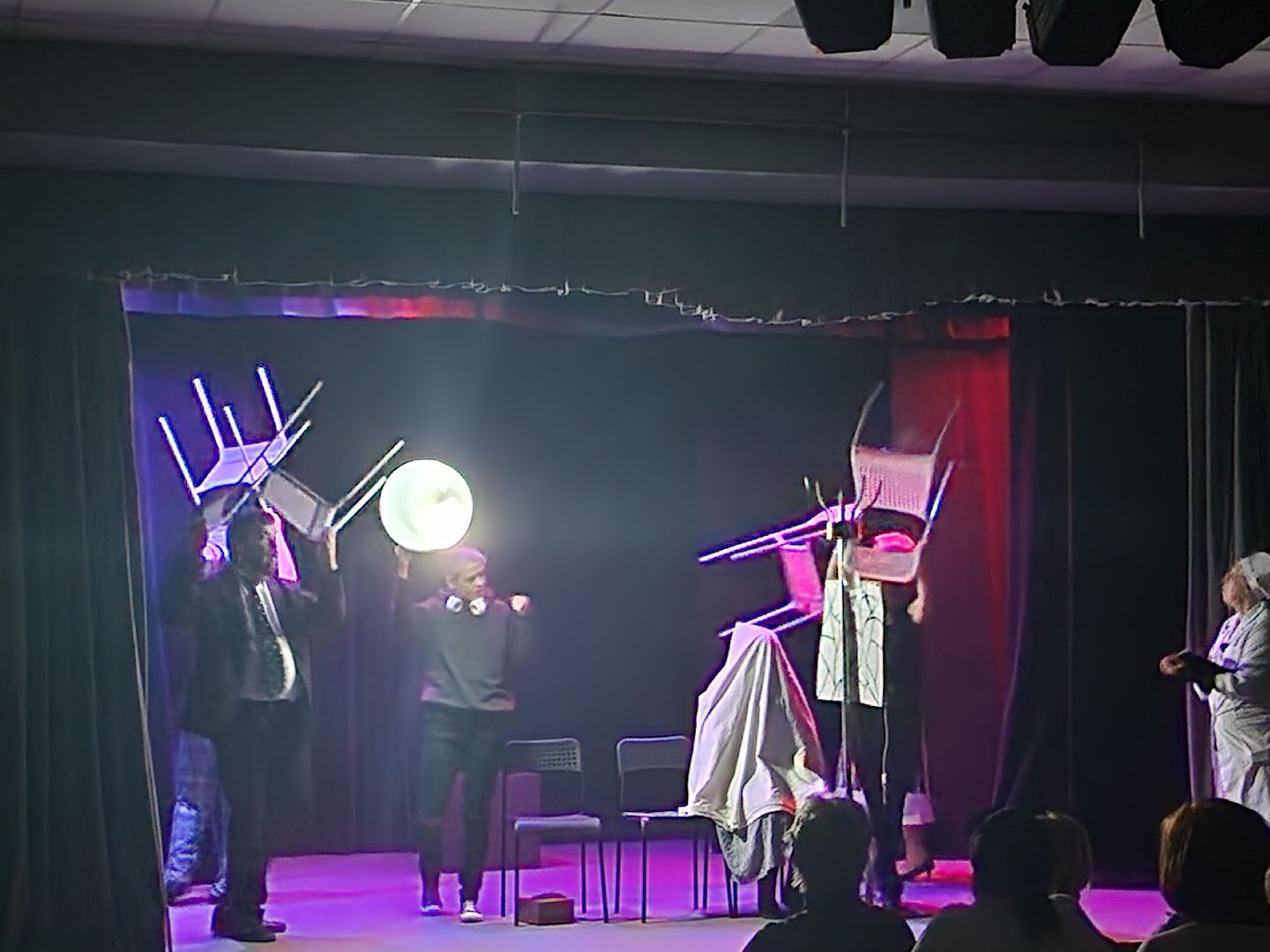 долгопрудный, театр на площади, сергей суворов, дк вперед, ганди молчал по субботам, переходный возраст,