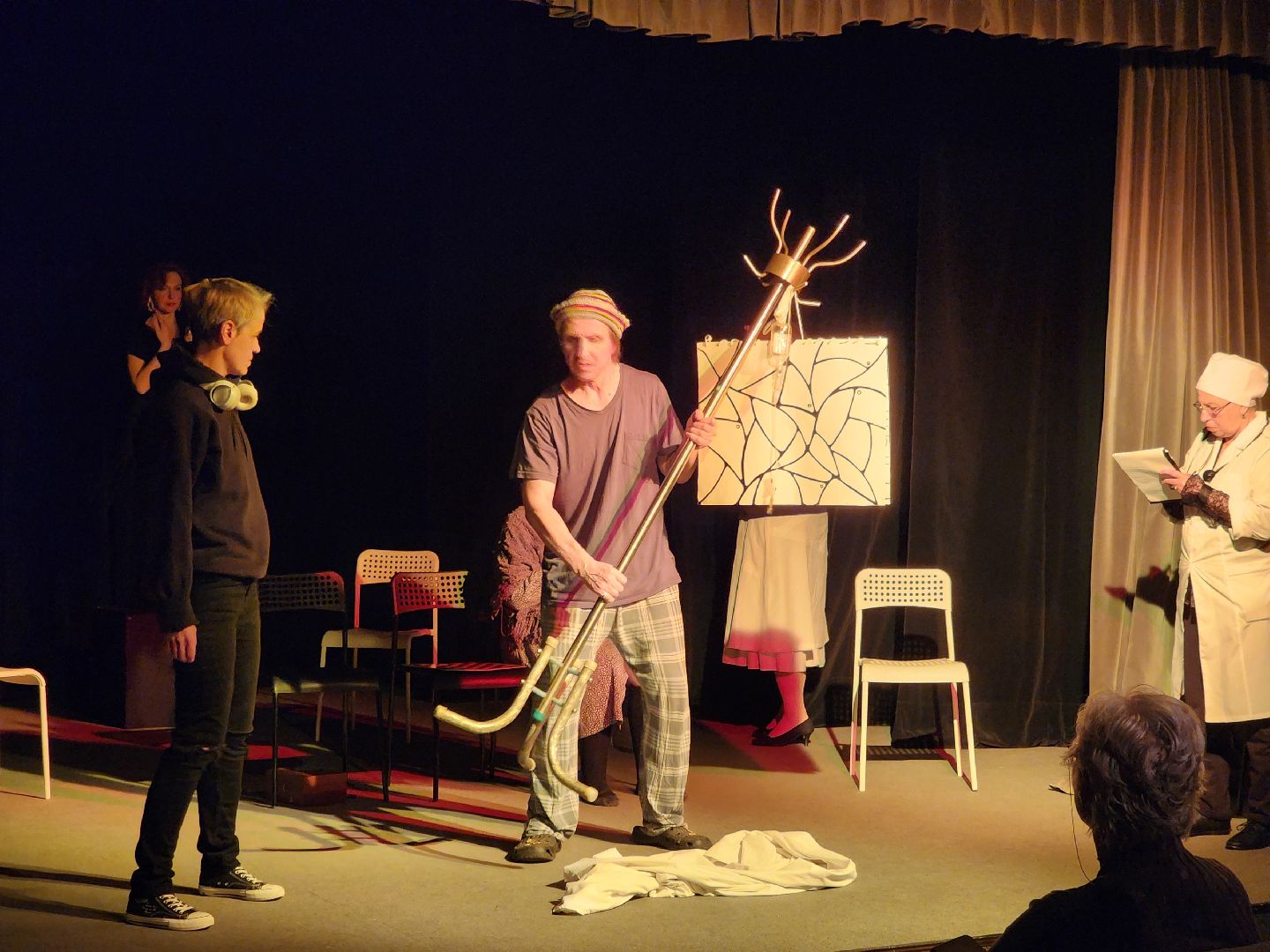 долгопрудный, театр на площади, сергей суворов, дк вперед, ганди молчал по субботам, переходный возраст,