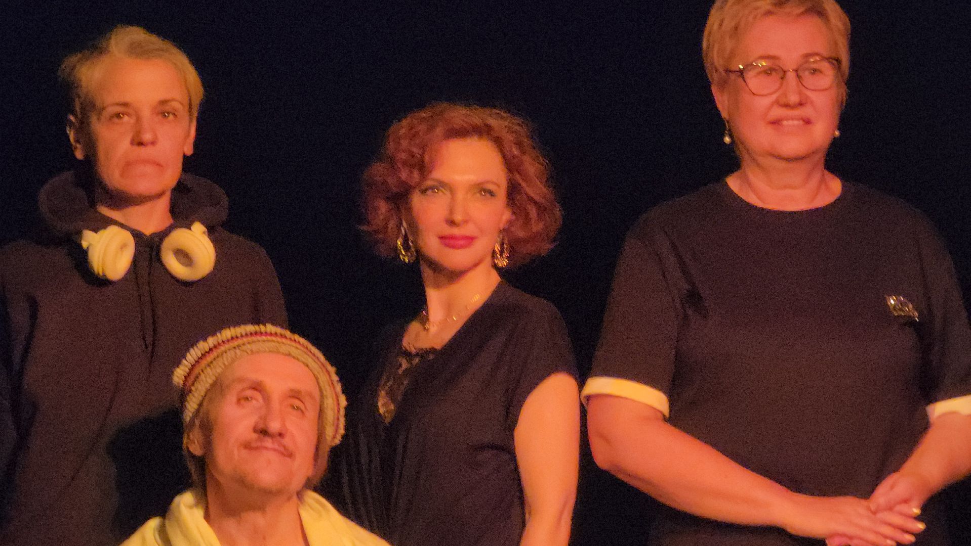 долгопрудный, театр на площади, сергей суворов, дк вперед, ганди молчал по субботам, переходный возраст,