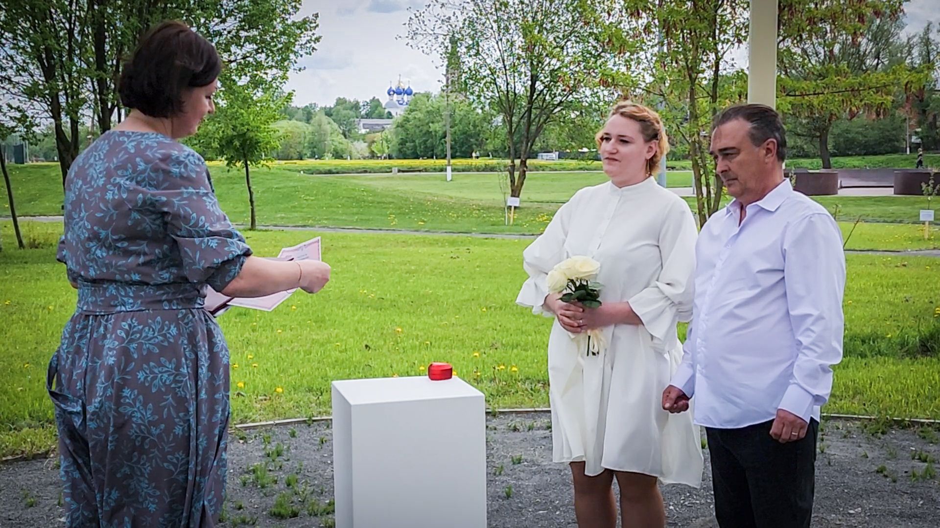 бронницы, выездная регистрация брака, парк бронницкий луг, выездная регистрация брака в Бронницах ,