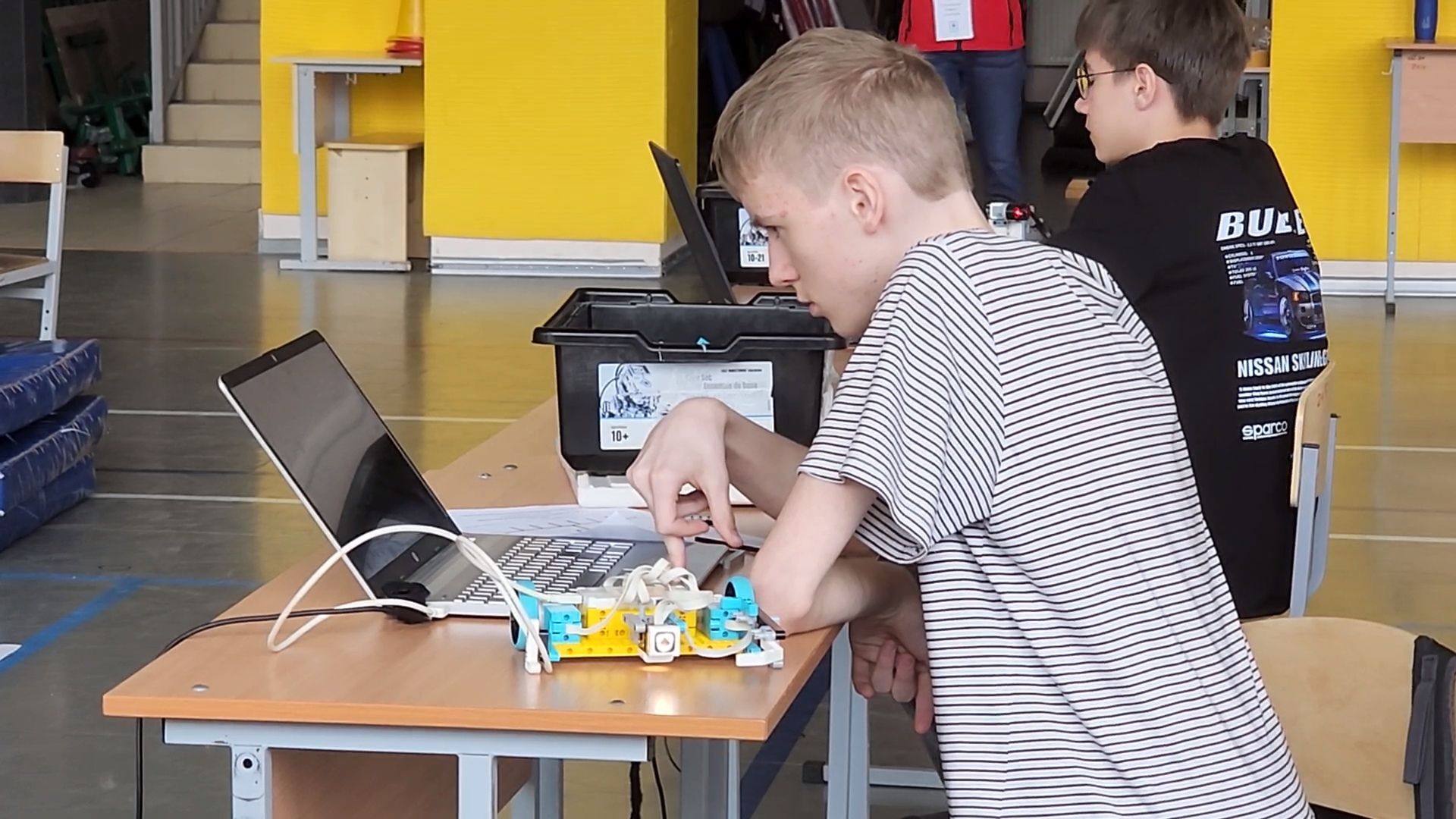 королёв, кванториум в королеве, космороботс,