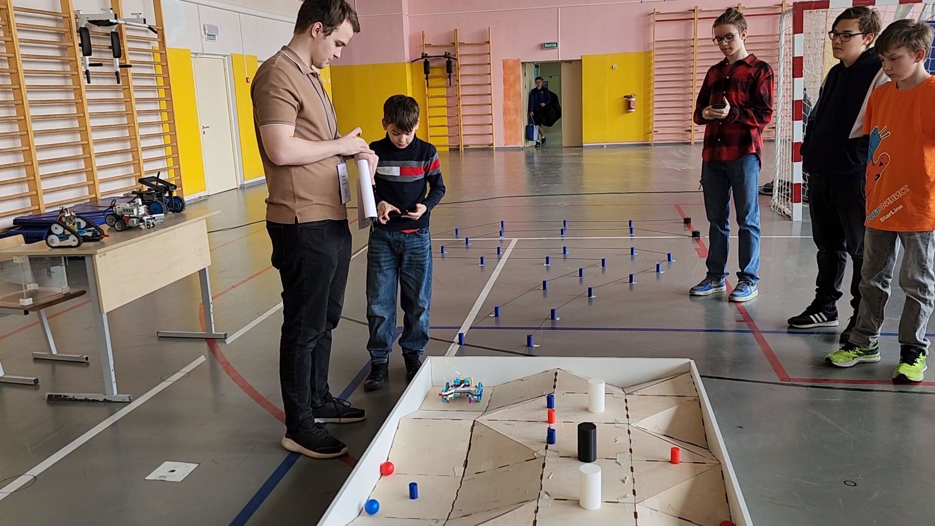 королёв, кванториум в королеве, космороботс,