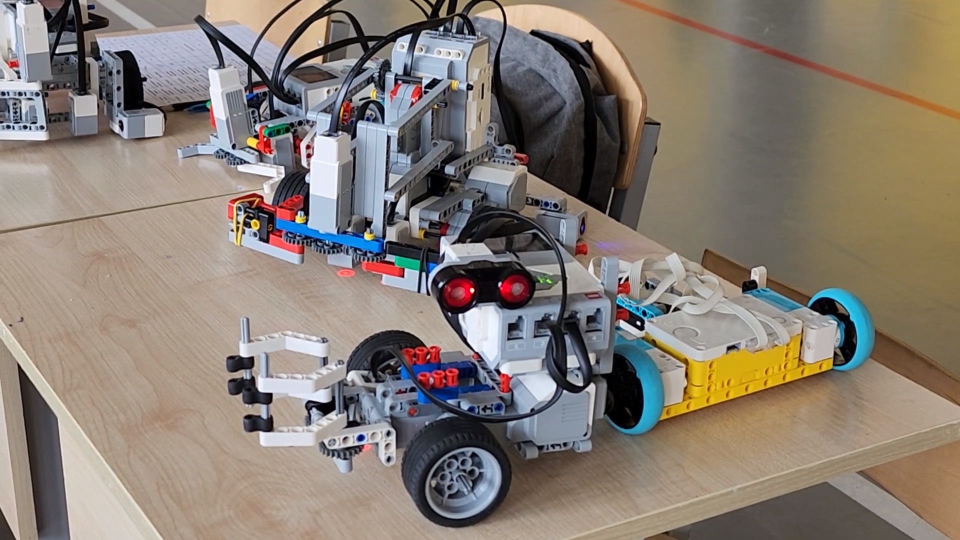 королёв, кванториум в королеве, космороботс,