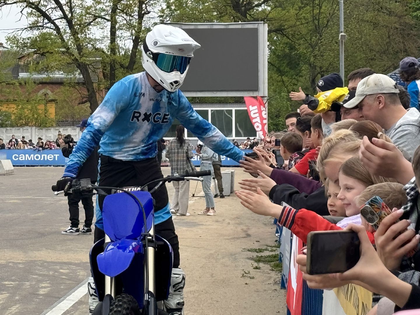 мотофристайл-шоу, команда fmx13, мотоциклисты, ленинский городской округ,