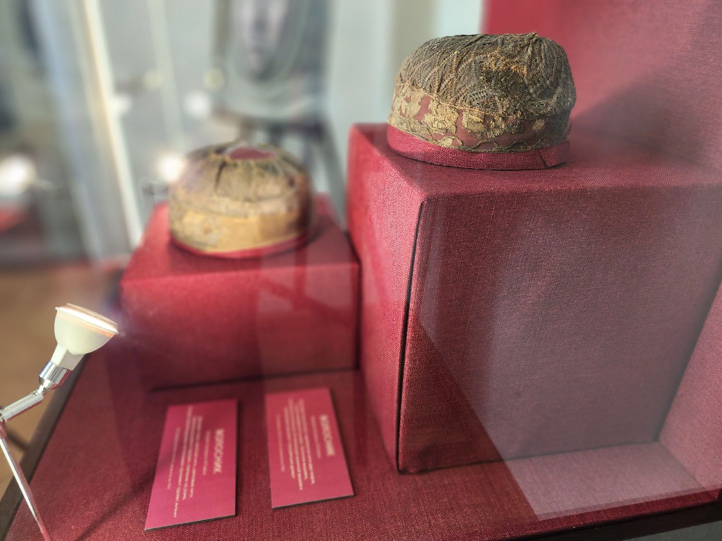 сергиев посад, троице-сергиева лавра, сергиево-посадский музей-заповедник, ризница, археологические находки,