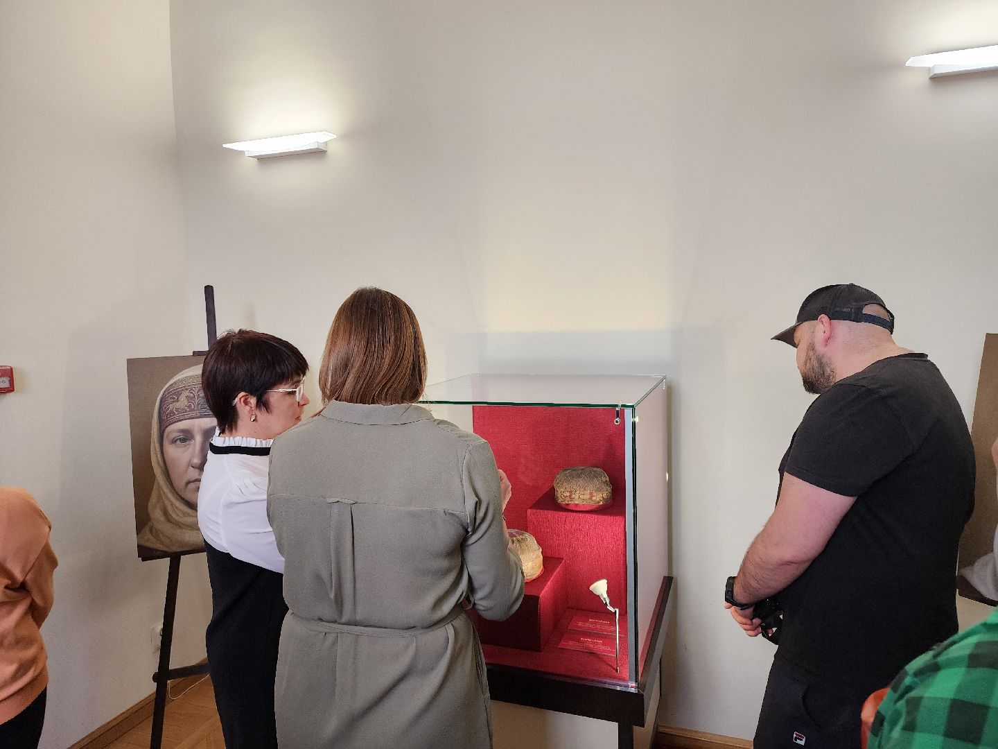 сергиев посад, троице-сергиева лавра, сергиево-посадский музей-заповедник, ризница, археологические находки,