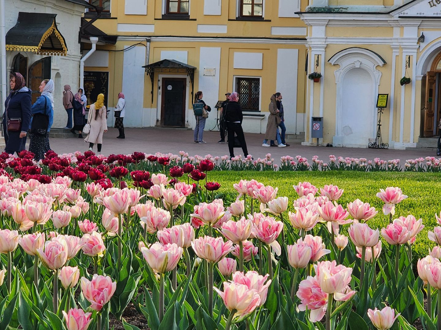 сергиев посад, троице-сергиева лавра, сергиево-посадский музей-заповедник, ризница, археологические находки,