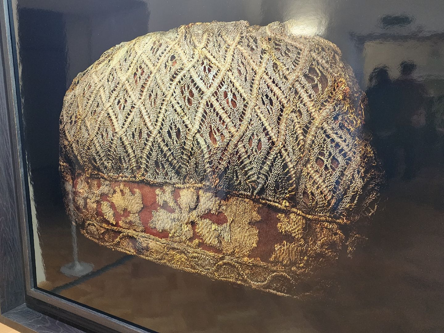 сергиев посад, троице-сергиева лавра, сергиево-посадский музей-заповедник, ризница, археологические находки,