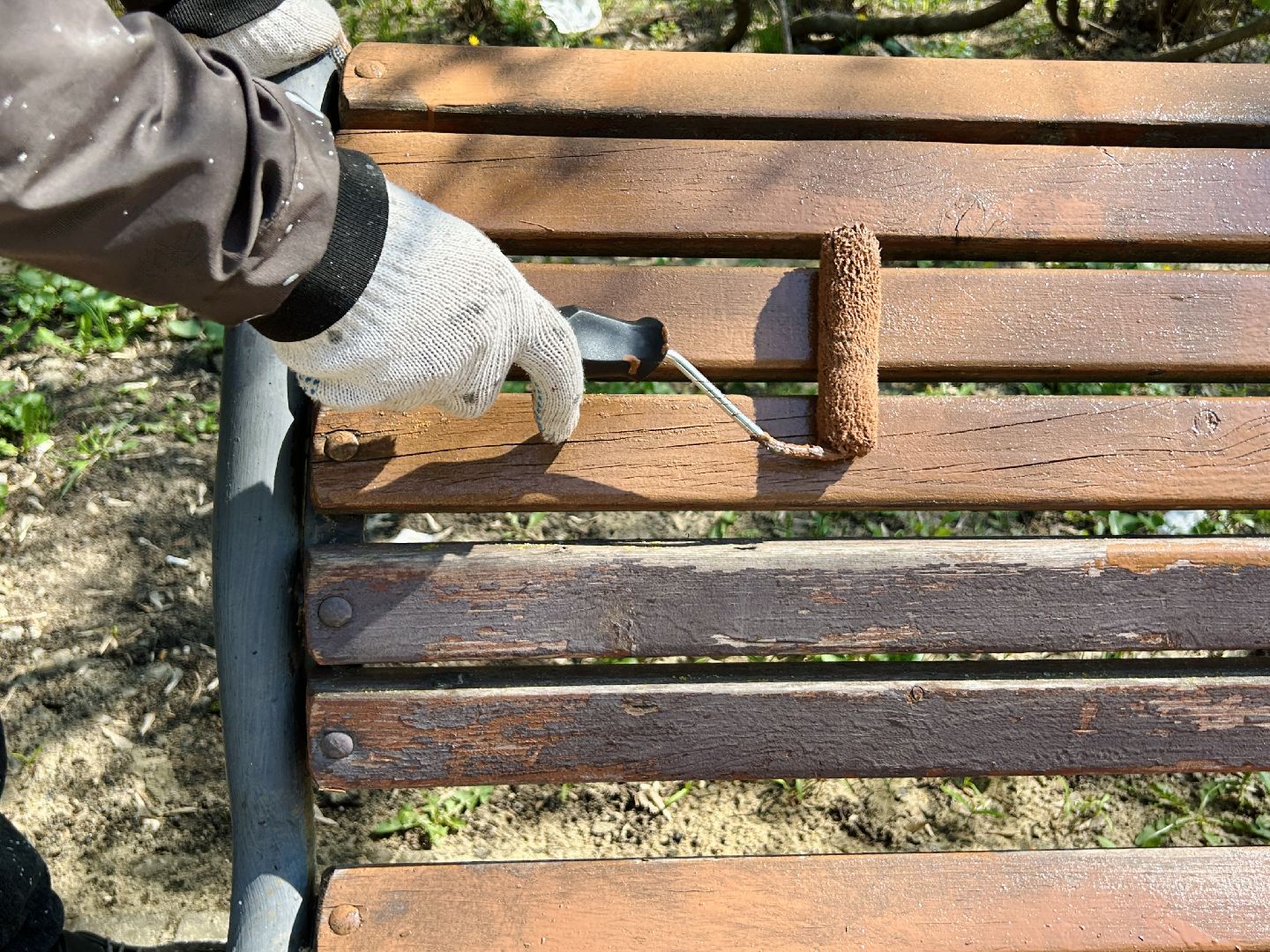 Благоустройство, лавочки, Фрязино, покраска