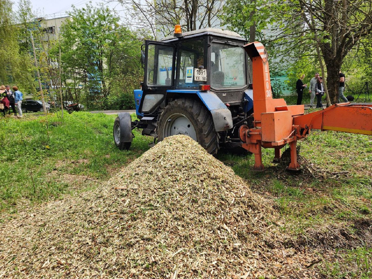 солнечногорск, субботник, уборка, жители, деревья,