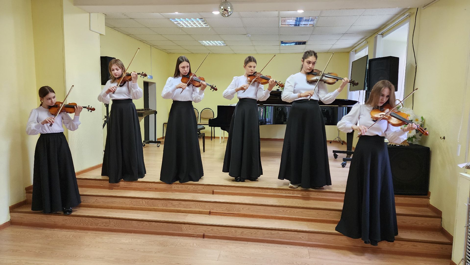 кашира, дши, скрипка, конкурс,  80 лет победы, одаренные дети,