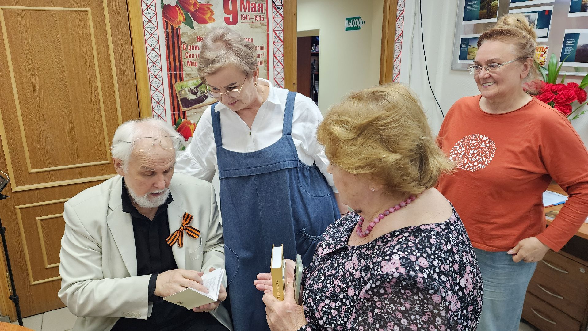 вертикалки, пушкино, поэт, музыкант, авторская песня, весна, день победы, песни о родине, любовь к родине,творческий вечер,