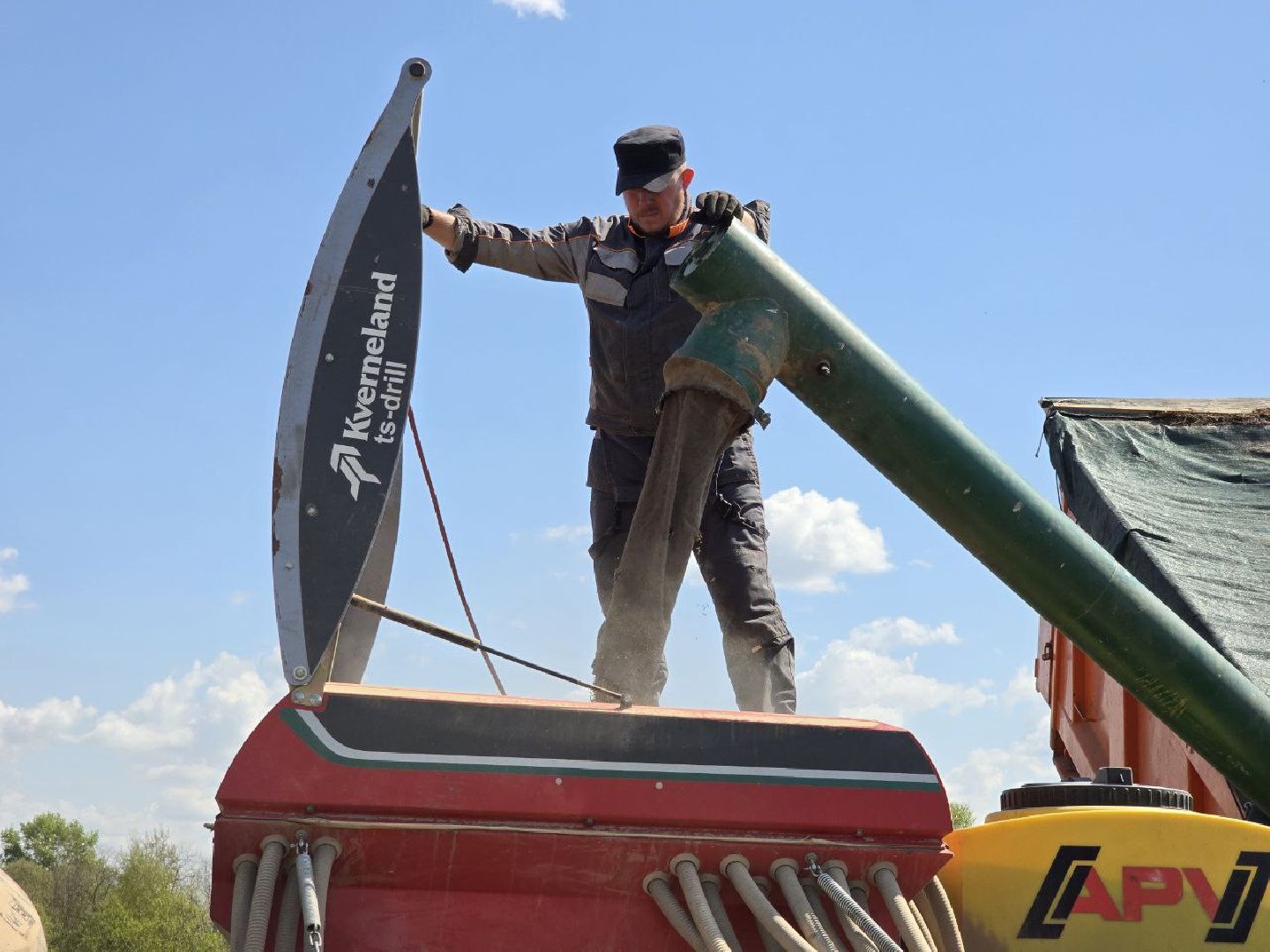 можайск, можайский муниципальный округ, подмосковье, сельское хозяйство, весенне-полевые работы, совхоз можайский,