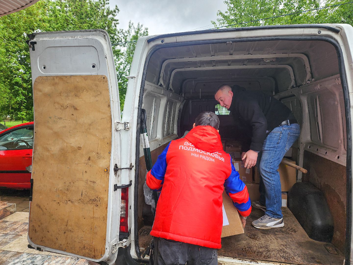 Подольск, гумпомощь бойцам, волонтеры подмосковья,волонтерский центр,