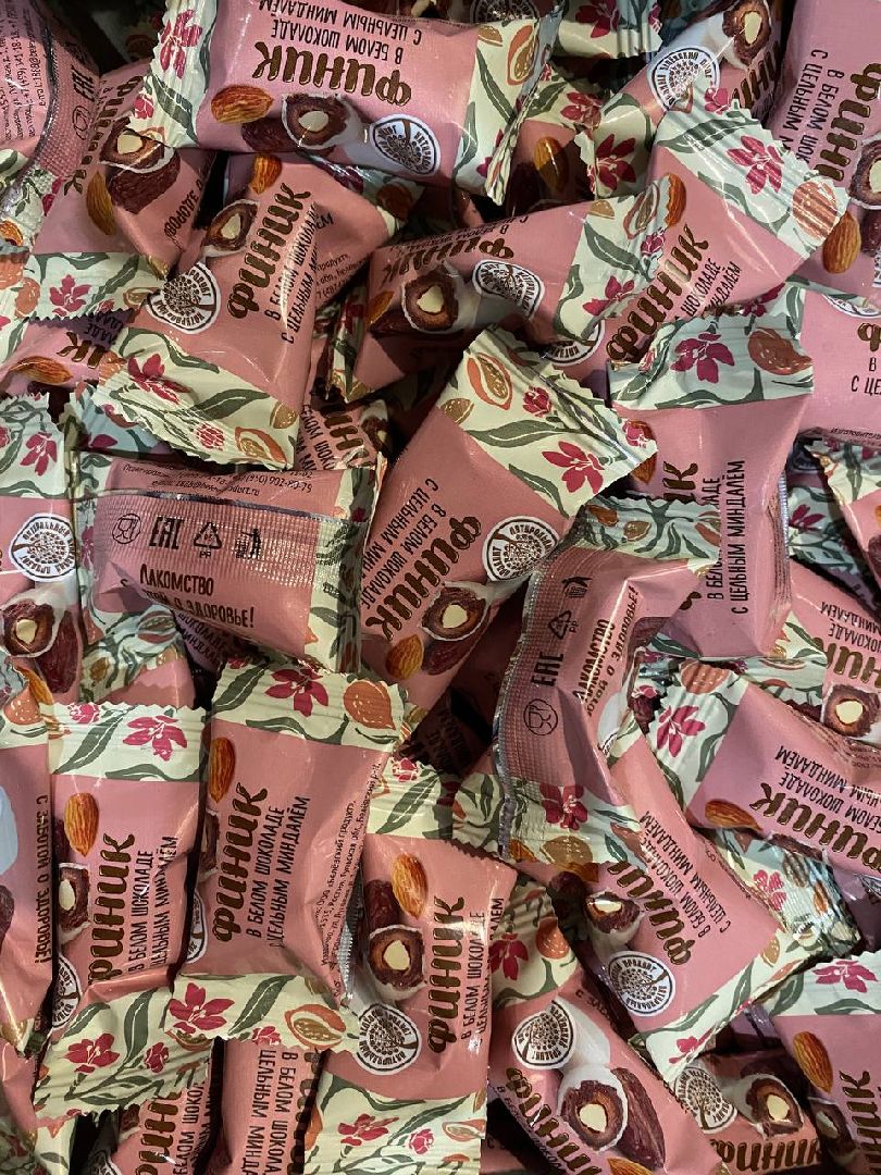 чехов, улица литейная, компания орбита, кондитерское производство, продукты здорового питания, орехи и сухофрукты, новая линейка продукции, финики с миндалем в глазури, вкус карамели, белый молочный темный шоколад,