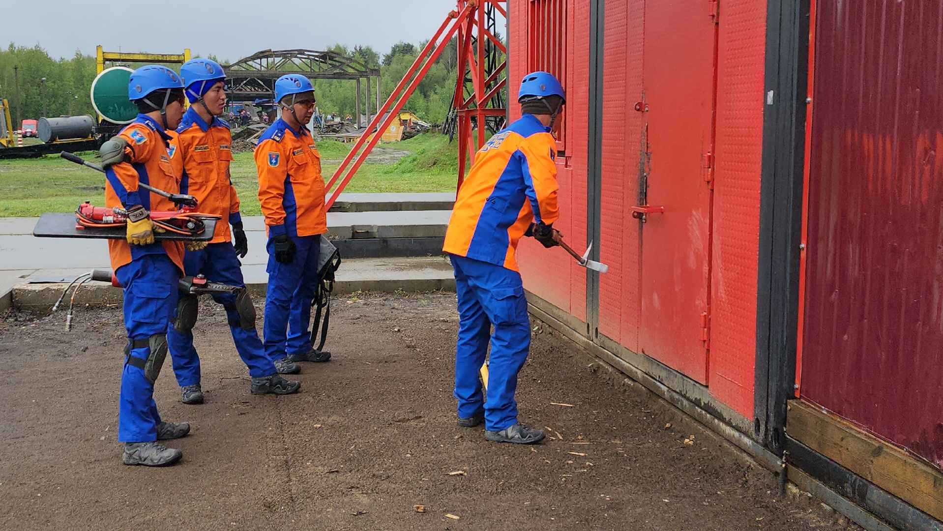 учения спасателей, корпус сил и средств стран снг,   МЧС, ногинск, богородский городской округ,