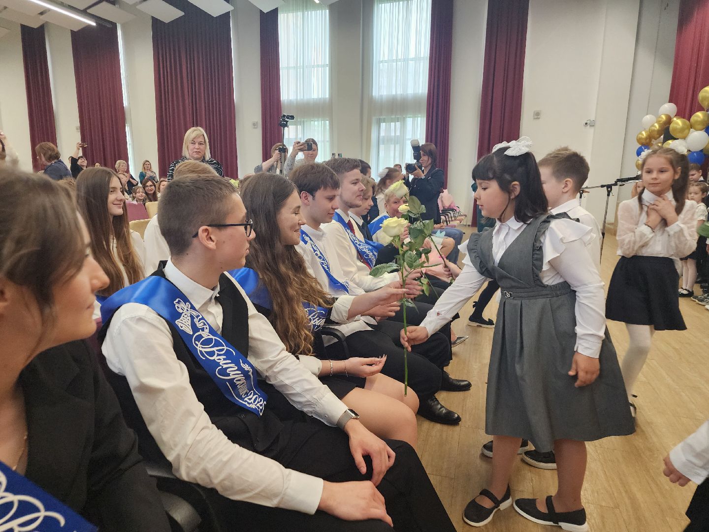 фрязино, выпускники 2025, последний звонок, 11 класс, гимназия,
