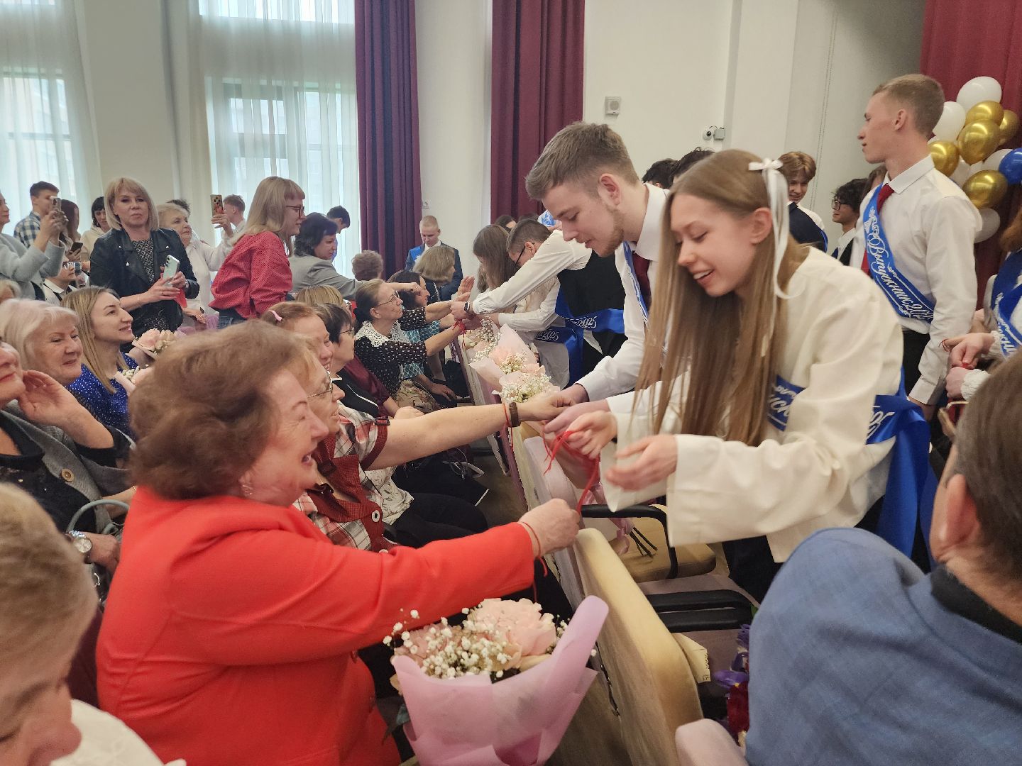 фрязино, выпускники 2025, последний звонок, 11 класс, гимназия,