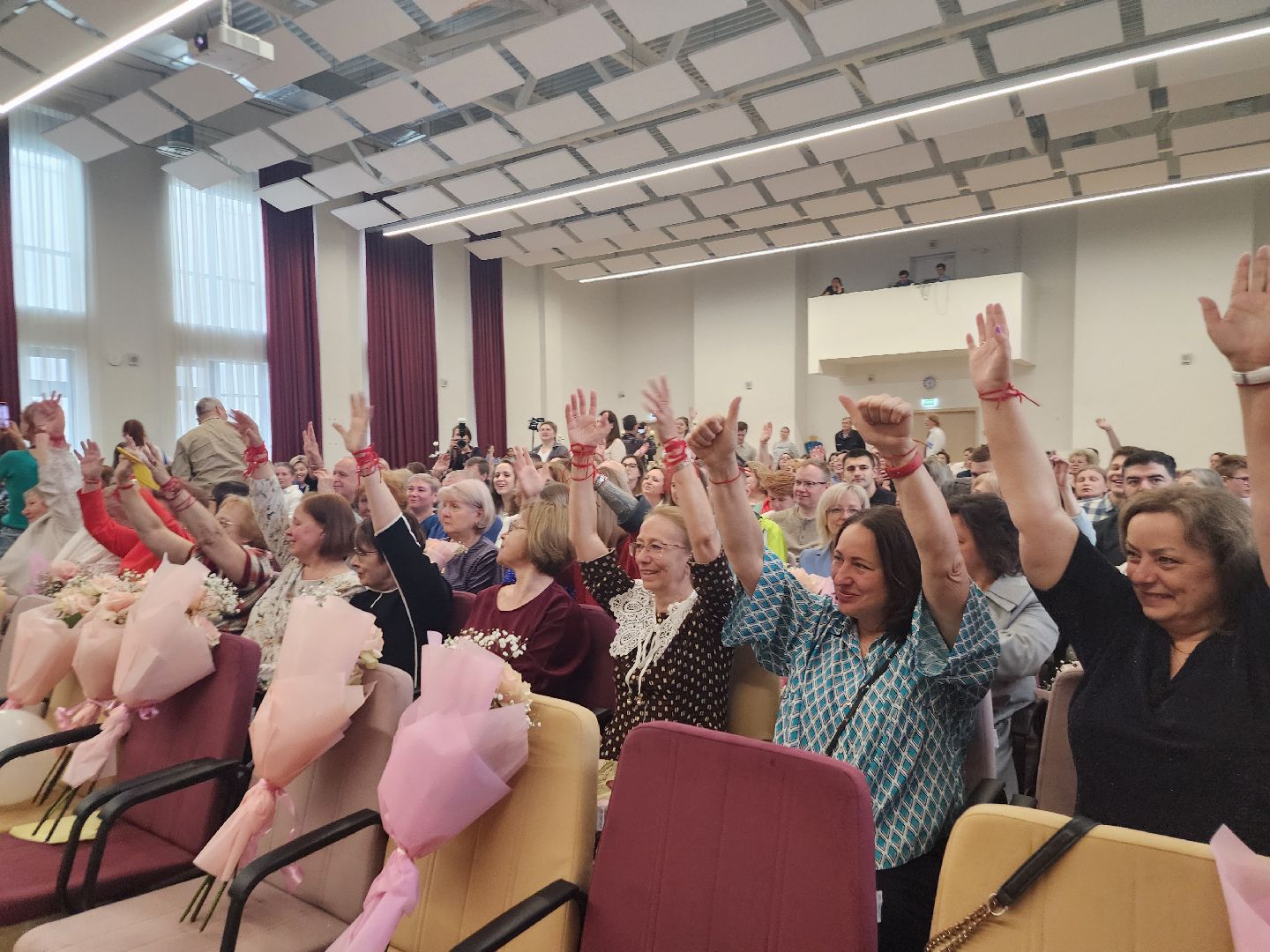 фрязино, выпускники 2025, последний звонок, 11 класс, гимназия,