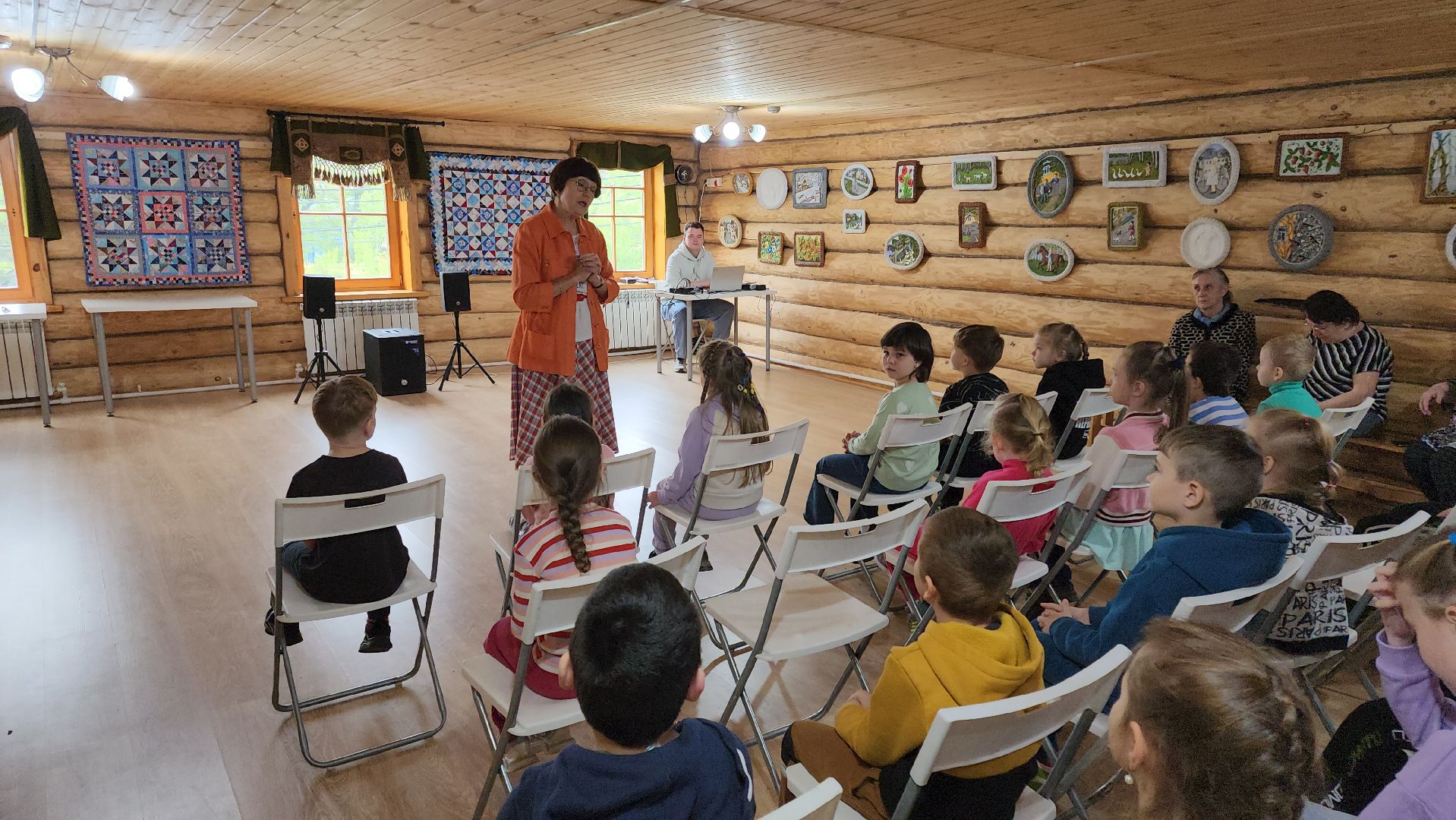 кашира, выставка картин, дом творчества имени бориса щукина, лето , животные, прикладное искусство, живопись, пэчворк,