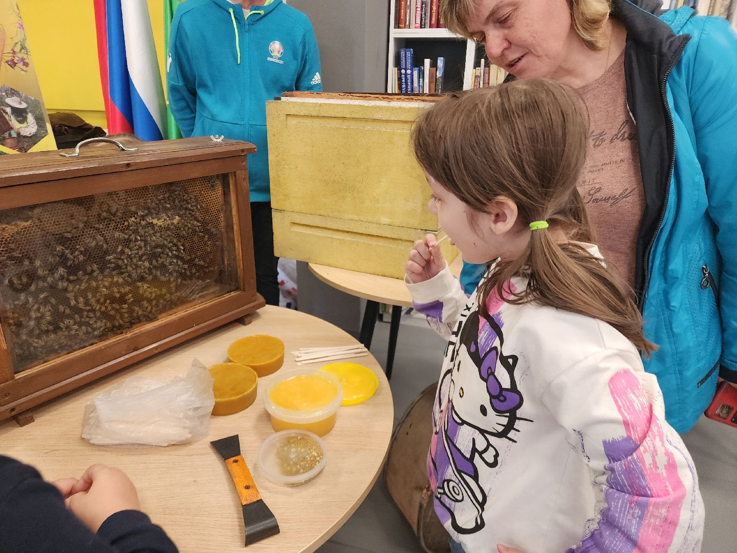 всемирный день пчеловодства, шатурский округ, пчеловоды россии,