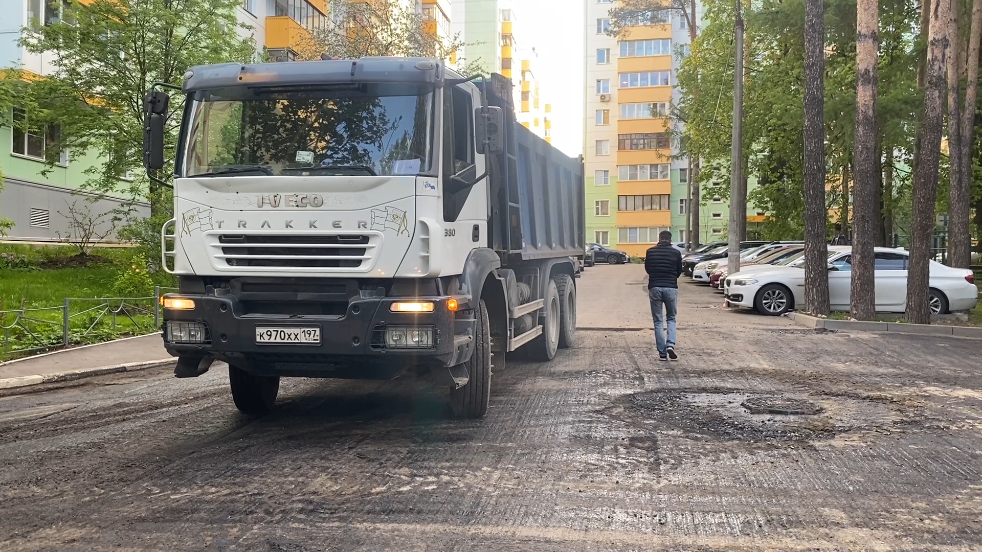 власиха заозерный, ремонт дорог, асфальтирование, межквартальные дороги, ямочный ремон,