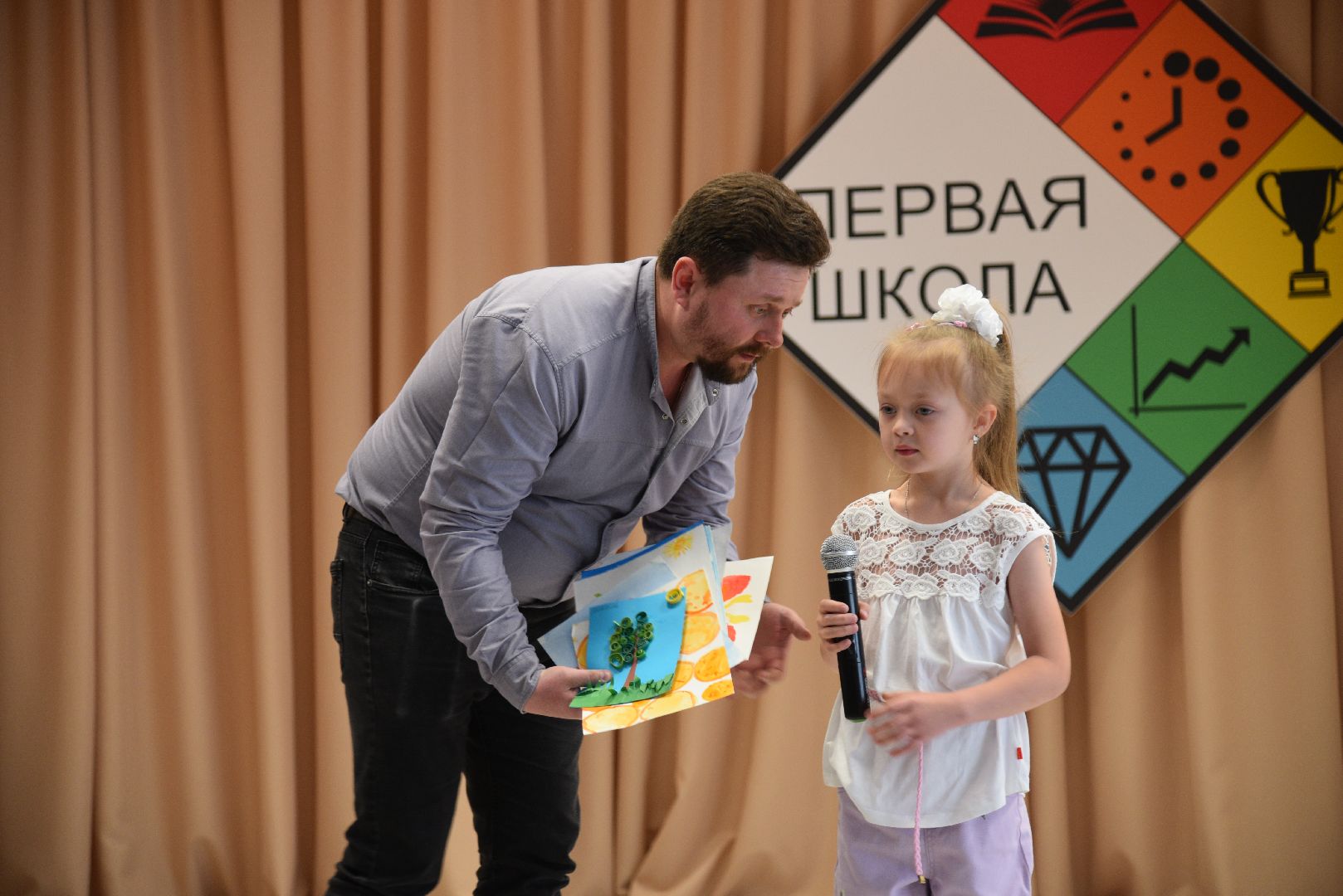 лотошино, лотошинская школа 1, дети, образование, первоклассники,