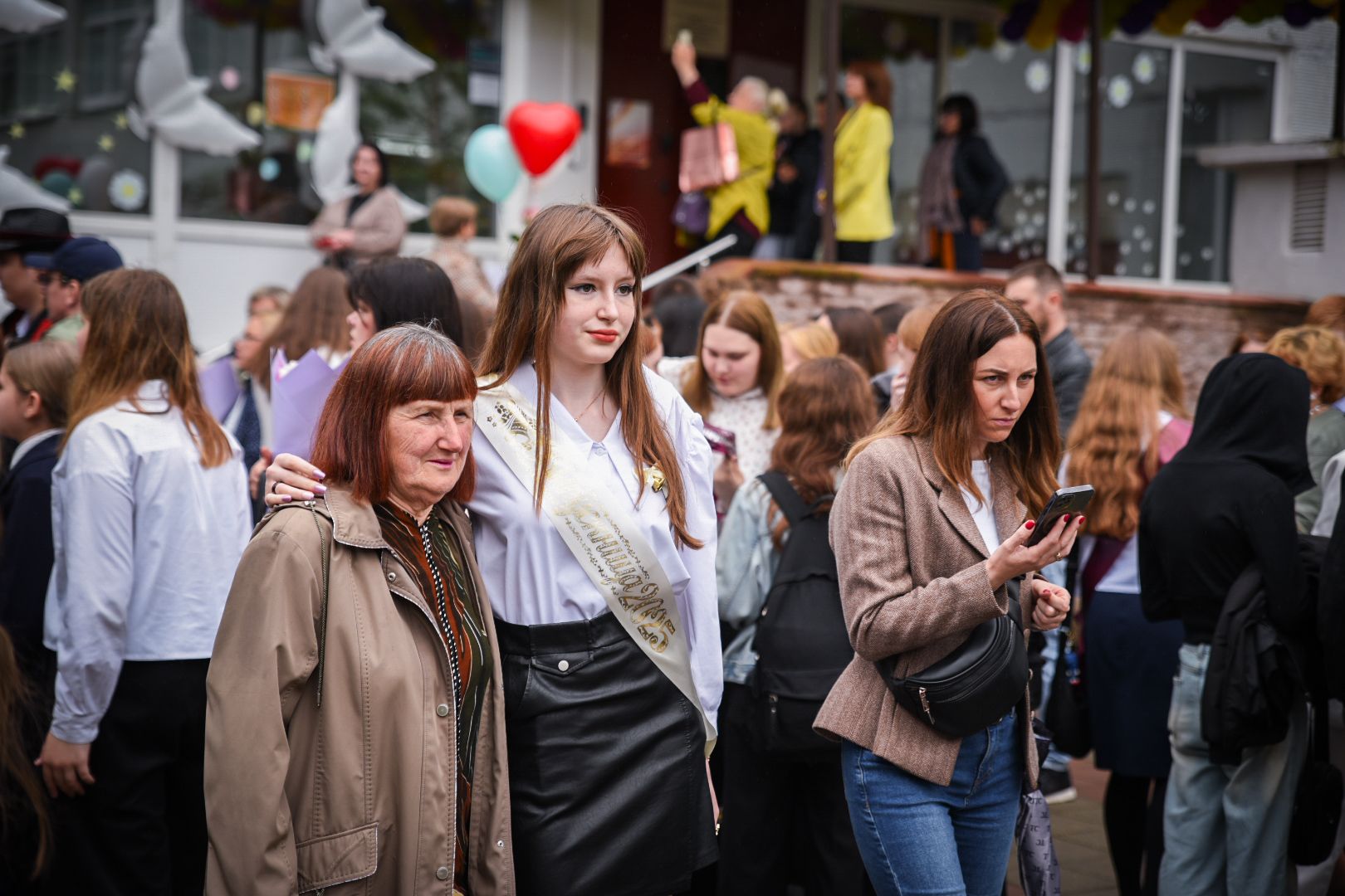 бронницы, последний звонок 9 класс, школа имени Тимофеева , бронницкие девятиклассники ,