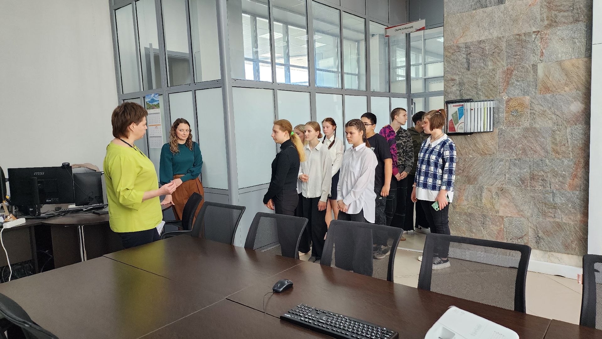 профориентация для школьников, руза, экскурсия по администрации, созвездие,