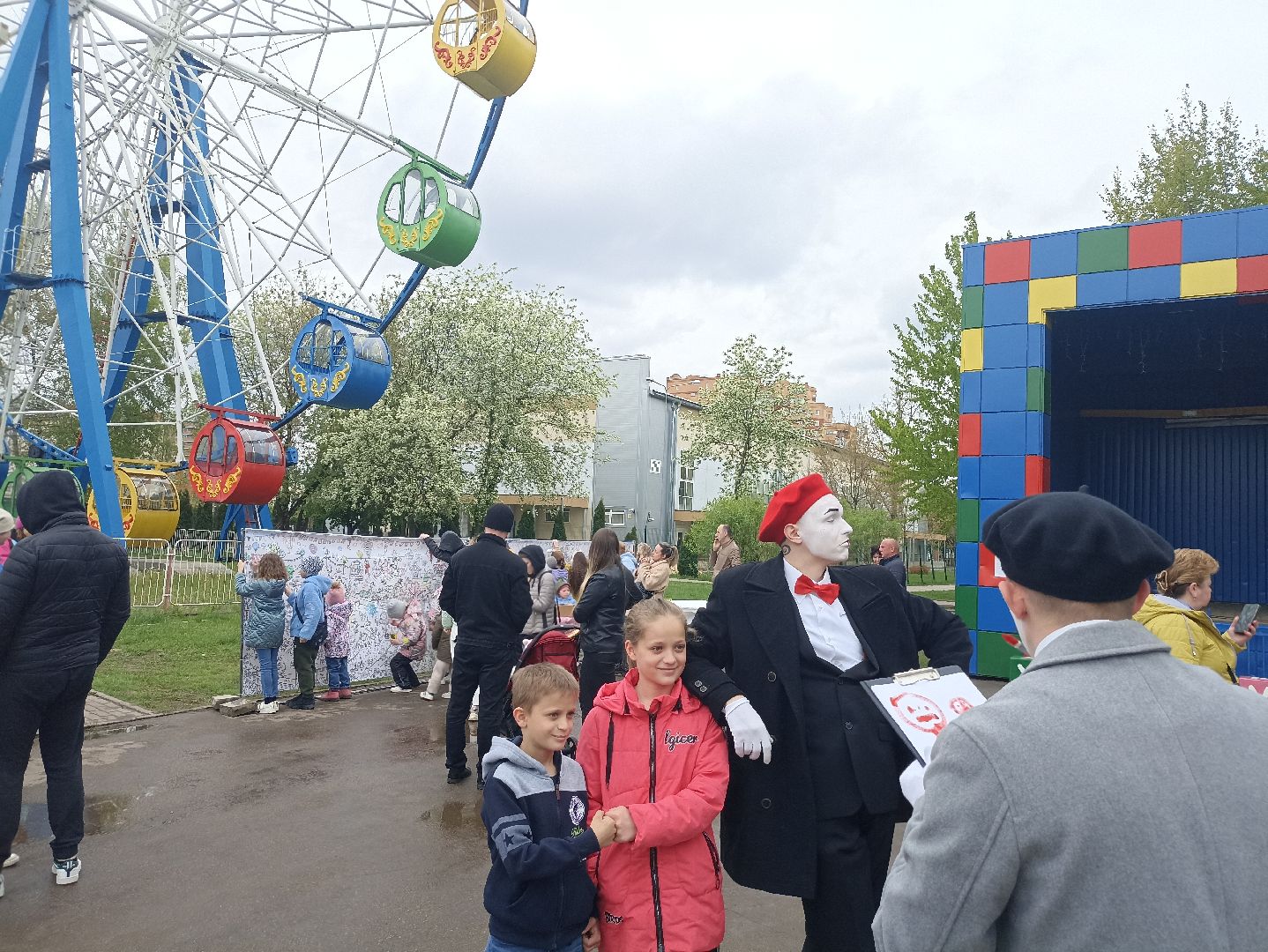 Серпухов, Подмосковье, первомай, парк, семья, дети