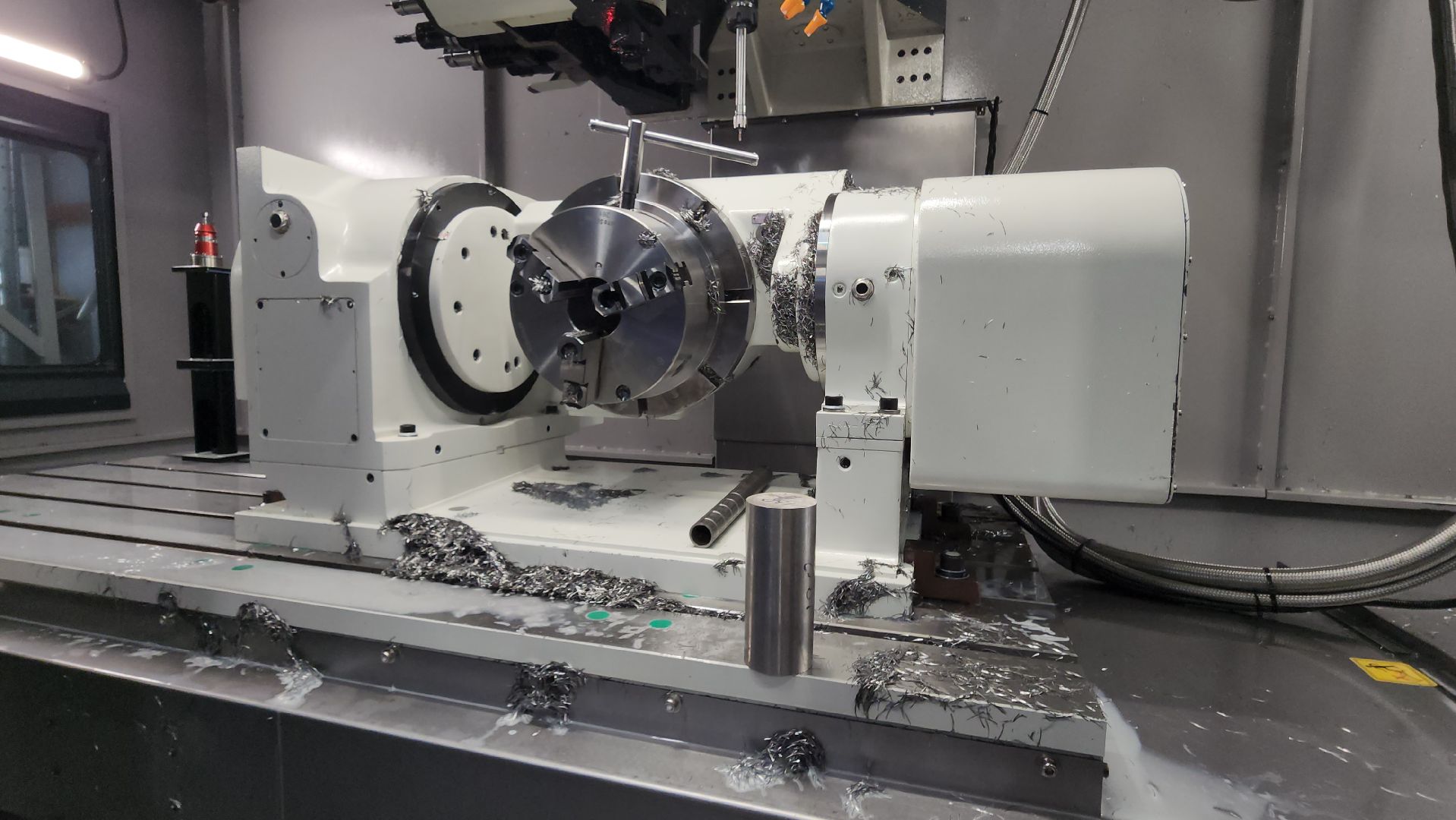 Истра, Экономика, Завод,рабочие места,