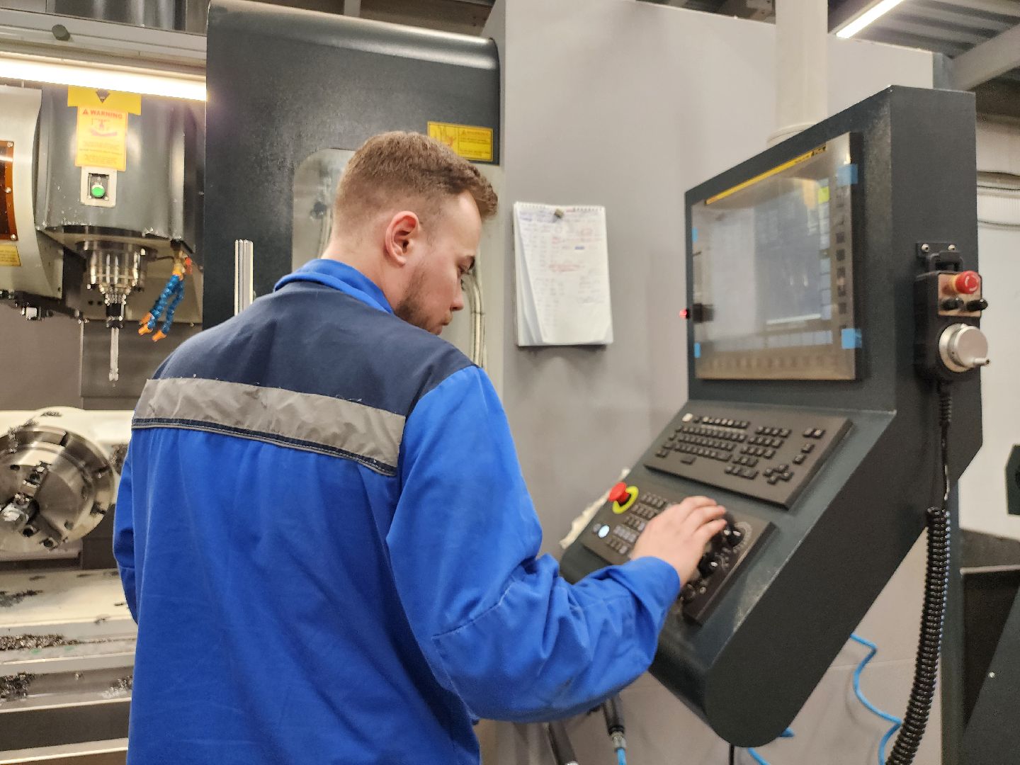 Истра, Экономика, Завод,рабочие места,