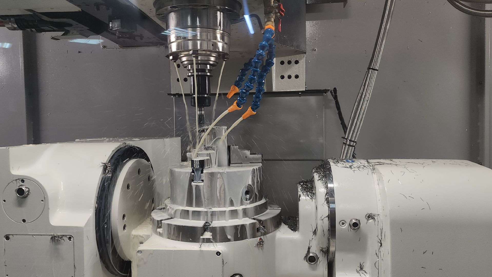 Истра, Экономика, Завод,рабочие места,