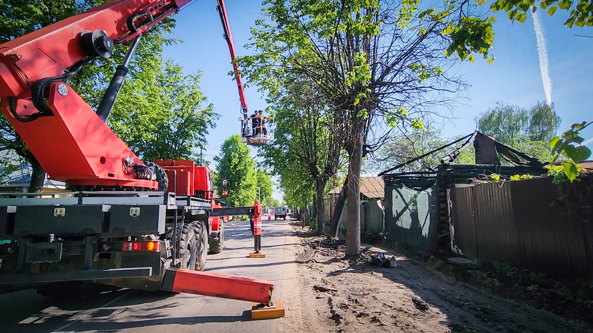 бронницы, опиловка деревьев, благоустройство ,
